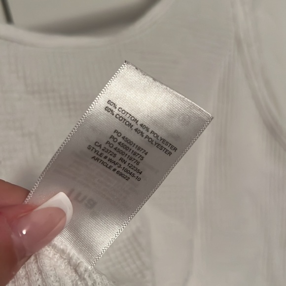 Aritzia - TNA Waffle Tank - Picture 4 of 4